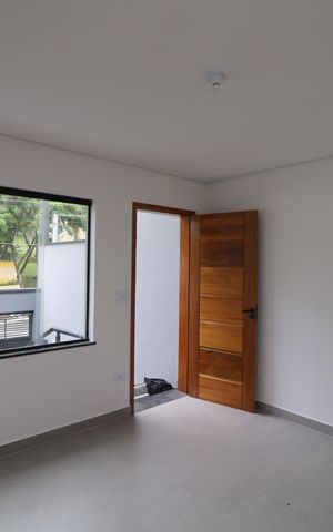 Casa à venda com 103m², 2 quartos e 4 vagasSala