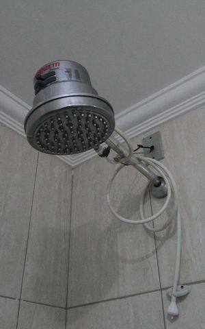 Casa à venda com 200m², 4 quartos e 4 vagasBanheiro Social