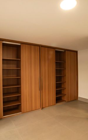 Casa à venda com 194m², 4 quartos e 3 vagasSuíte