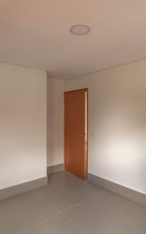 Casa à venda com 194m², 4 quartos e 3 vagasEdícula - Quarto 2