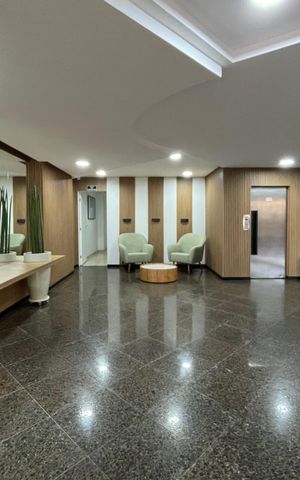 Apartamento para alugar com 147m², 3 quartos e 3 vagas Apartamento para alugar com 147m², 3 quartos e 3 vagasHall de entrada