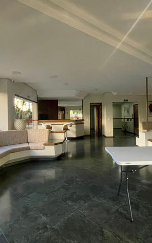 Apartamento para alugar com 147m², 3 quartos e 3 vagas Apartamento para alugar com 147m², 3 quartos e 3 vagasSalão de Festas