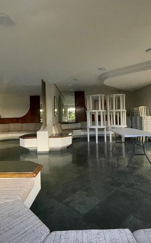 Apartamento para alugar com 147m², 3 quartos e 3 vagas Apartamento para alugar com 147m², 3 quartos e 3 vagasSalão de Festas