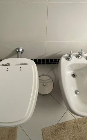Apartamento para alugar com 147m², 3 quartos e 3 vagas Apartamento para alugar com 147m², 3 quartos e 3 vagasBanheiro suíte 2