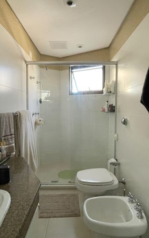 Apartamento para alugar com 147m², 3 quartos e 3 vagas Apartamento para alugar com 147m², 3 quartos e 3 vagasBanheiro suíte 1