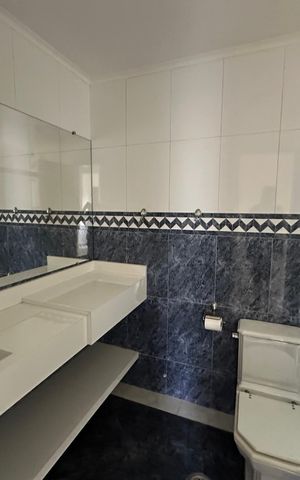 Apartamento à venda com 113m², 3 quartos e 2 vagas Apartamento à venda com 113m², 3 quartos e 2 vagasBanheiro
