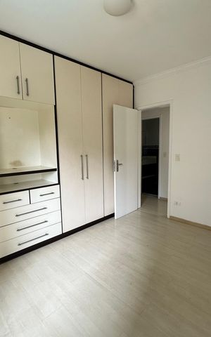 Apartamento à venda com 113m², 3 quartos e 2 vagas Apartamento à venda com 113m², 3 quartos e 2 vagasSuíte