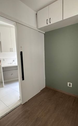 Apartamento à venda com 113m², 3 quartos e 2 vagas Apartamento à venda com 113m², 3 quartos e 2 vagasQuarto de Serviço