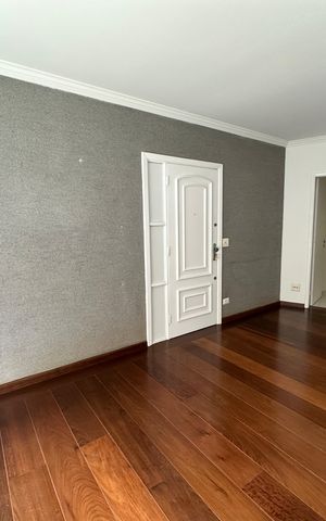 Apartamento à venda com 113m², 3 quartos e 2 vagas Apartamento à venda com 113m², 3 quartos e 2 vagasSala