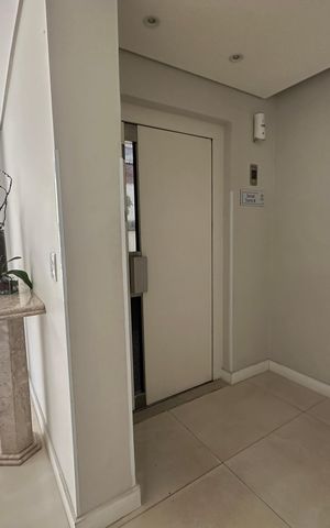 Apartamento à venda com 113m², 3 quartos e 2 vagas Apartamento à venda com 113m², 3 quartos e 2 vagasHall de entrada