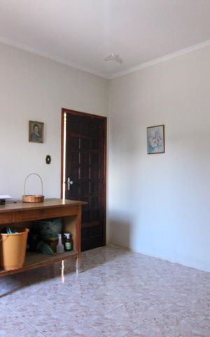 Casa à venda com 250m², 3 quartos e 2 vagas