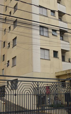 Apartamento para alugar com 62m², 2 quartos e 1 vagaFachada