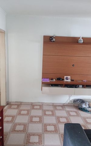 Casa à venda com 60m², 3 quartos e 1 vaga Casa à venda com 60m², 3 quartos e 1 vagaSala