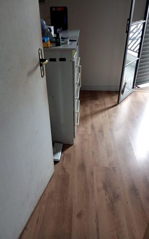 Casa à venda com 60m², 3 quartos e 1 vaga Casa à venda com 60m², 3 quartos e 1 vagaQuarto