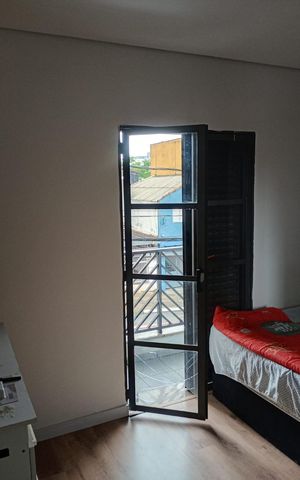 Casa à venda com 60m², 3 quartos e 1 vaga Casa à venda com 60m², 3 quartos e 1 vagaQuarto