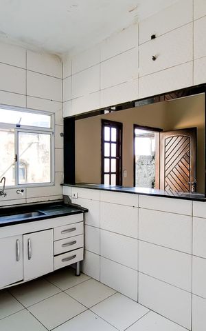 Casa à venda com 80m², 5 quartos e 2 vagasCozinha