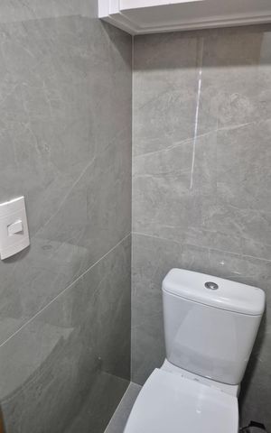 Casa à venda com 127m², 3 quartos e 2 vagas Casa à venda com 127m², 3 quartos e 2 vagasBanheiro