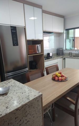 Casa à venda com 127m², 3 quartos e 2 vagas Casa à venda com 127m², 3 quartos e 2 vagasCopa