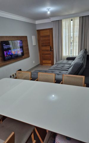 Casa à venda com 127m², 3 quartos e 2 vagas Casa à venda com 127m², 3 quartos e 2 vagasSala de jantar