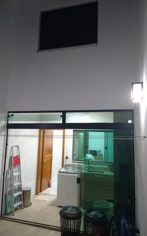 Casa à venda com 127m², 3 quartos e 2 vagas Casa à venda com 127m², 3 quartos e 2 vagasÁrea externa