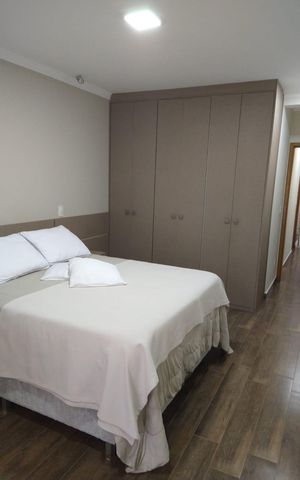 Casa à venda com 127m², 3 quartos e 2 vagas Casa à venda com 127m², 3 quartos e 2 vagasQuarto