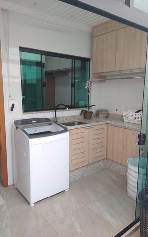 Casa à venda com 127m², 3 quartos e 2 vagas Casa à venda com 127m², 3 quartos e 2 vagasÁrea de serviço
