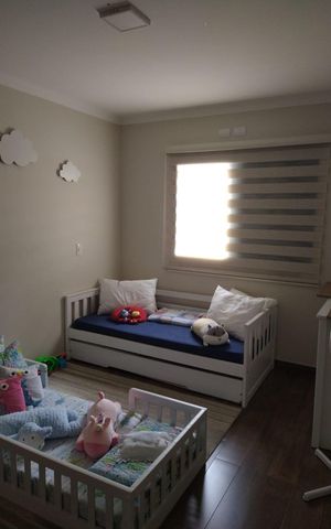 Casa à venda com 127m², 3 quartos e 2 vagas Casa à venda com 127m², 3 quartos e 2 vagasQuarto