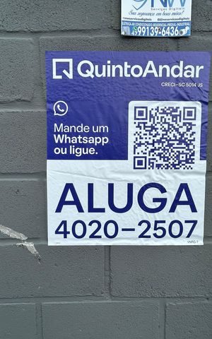 Casa de condomínio para alugar com 35m², 1 quarto e 1 vaga Casa de condomínio para alugar com 35m², 1 quarto e 1 vagaPlaca