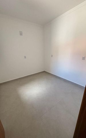 Casa à venda com 140m², 3 quartos e 2 vagas