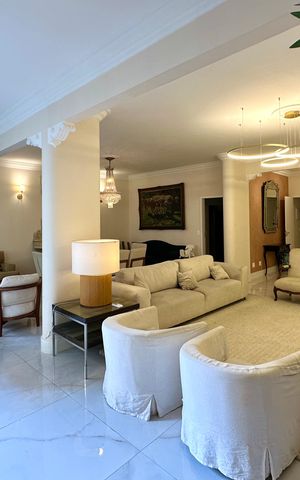 Apartamento para alugar com 220m², 4 quartos e 1 vaga