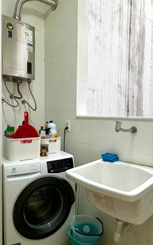 Apartamento para alugar com 220m², 4 quartos e 1 vaga
