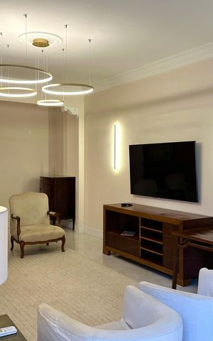 Apartamento para alugar com 220m², 4 quartos e 1 vaga