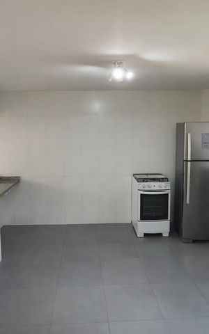 Casa para alugar com 229m², 2 quartos e 2 vagas Casa para alugar com 229m², 2 quartos e 2 vagasCozinha