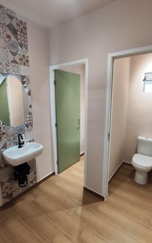 Casa para alugar com 229m², 2 quartos e 2 vagas Casa para alugar com 229m², 2 quartos e 2 vagasLavabo