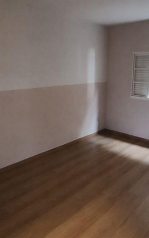 Casa para alugar com 229m², 2 quartos e 2 vagas Casa para alugar com 229m², 2 quartos e 2 vagasQuarto