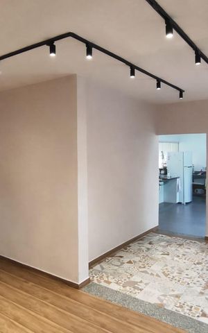 Casa para alugar com 229m², 2 quartos e 2 vagas Casa para alugar com 229m², 2 quartos e 2 vagasSala