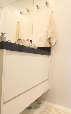 Apartamento à venda com 63m², 2 quartos e 2 vagasBanheiro Quarto 1 suíte