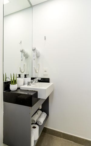 Apartamento à venda com 20m², 1 quarto e sem vaga Apartamento à venda com 20m², 1 quarto e sem vagaBanheiro
