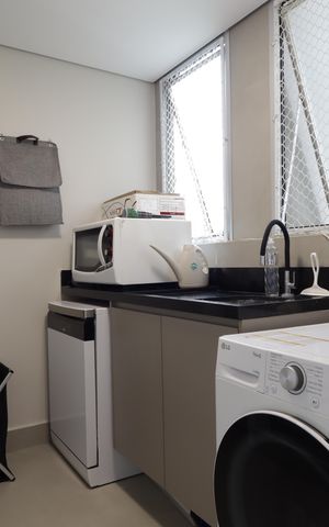 Apartamento à venda com 140m², 3 quartos e 2 vagasÁrea de Serviço