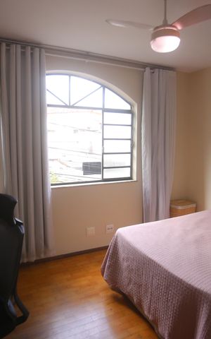Casa à venda com 360m², 4 quartos e 2 vagasQuarto 2