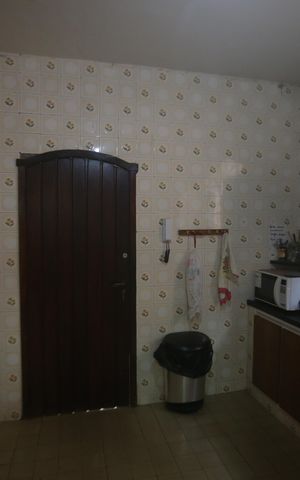 Casa à venda com 360m², 4 quartos e 2 vagasCozinha
