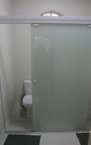 Casa à venda com 360m², 4 quartos e 2 vagasBanheiro