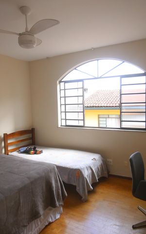 Casa à venda com 360m², 4 quartos e 2 vagasQuarto casa 2