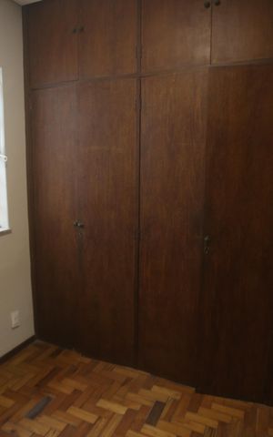 Casa à venda com 360m², 4 quartos e 2 vagasQuarto