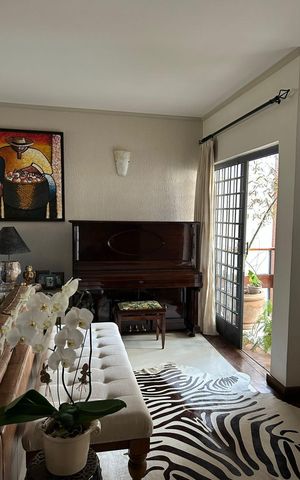 Casa de condomínio à venda com 470m², 4 quartos e 2 vagas