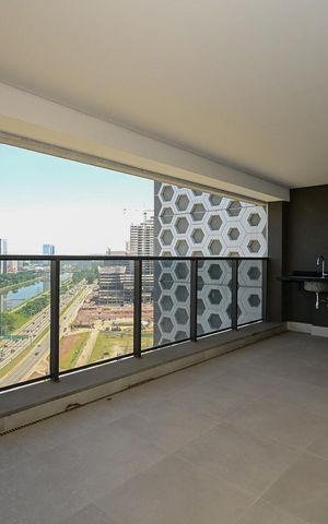 Apartamento à venda com 265m², 4 quartos e 4 vagasVaranda 2