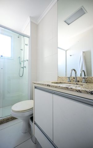 Apartamento à venda com 222m², 4 quartos e 4 vagasBanheiro Suíte 1