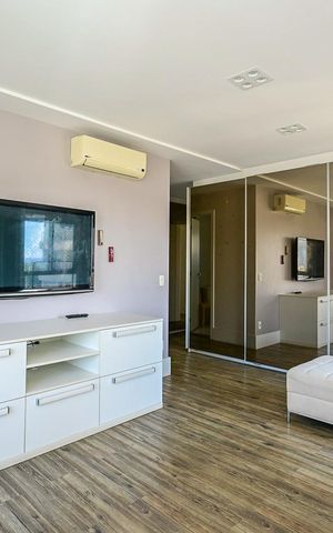 Apartamento à venda com 222m², 4 quartos e 4 vagasSuíte 4