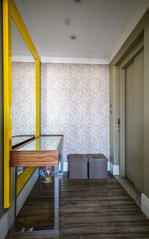 Apartamento à venda com 222m², 4 quartos e 4 vagasHall Privativo