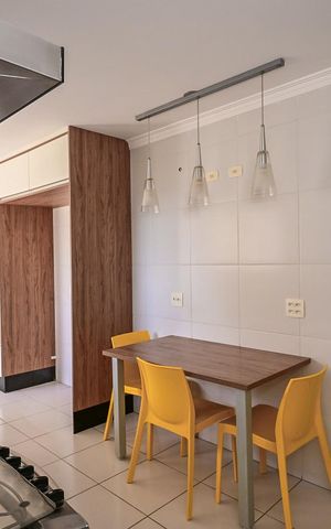 Apartamento à venda com 222m², 4 quartos e 4 vagasCozinha